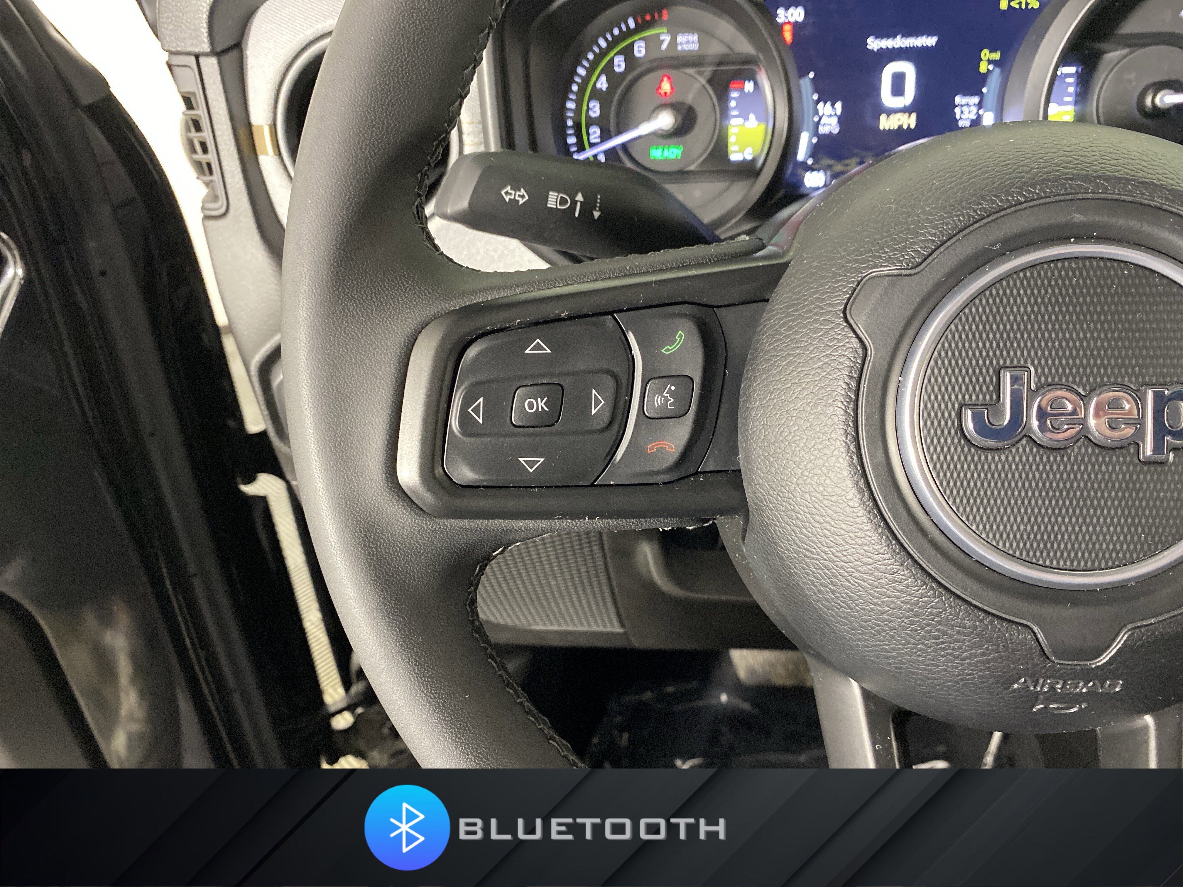 Used 2025 Jeep Wrangler Willys image 21