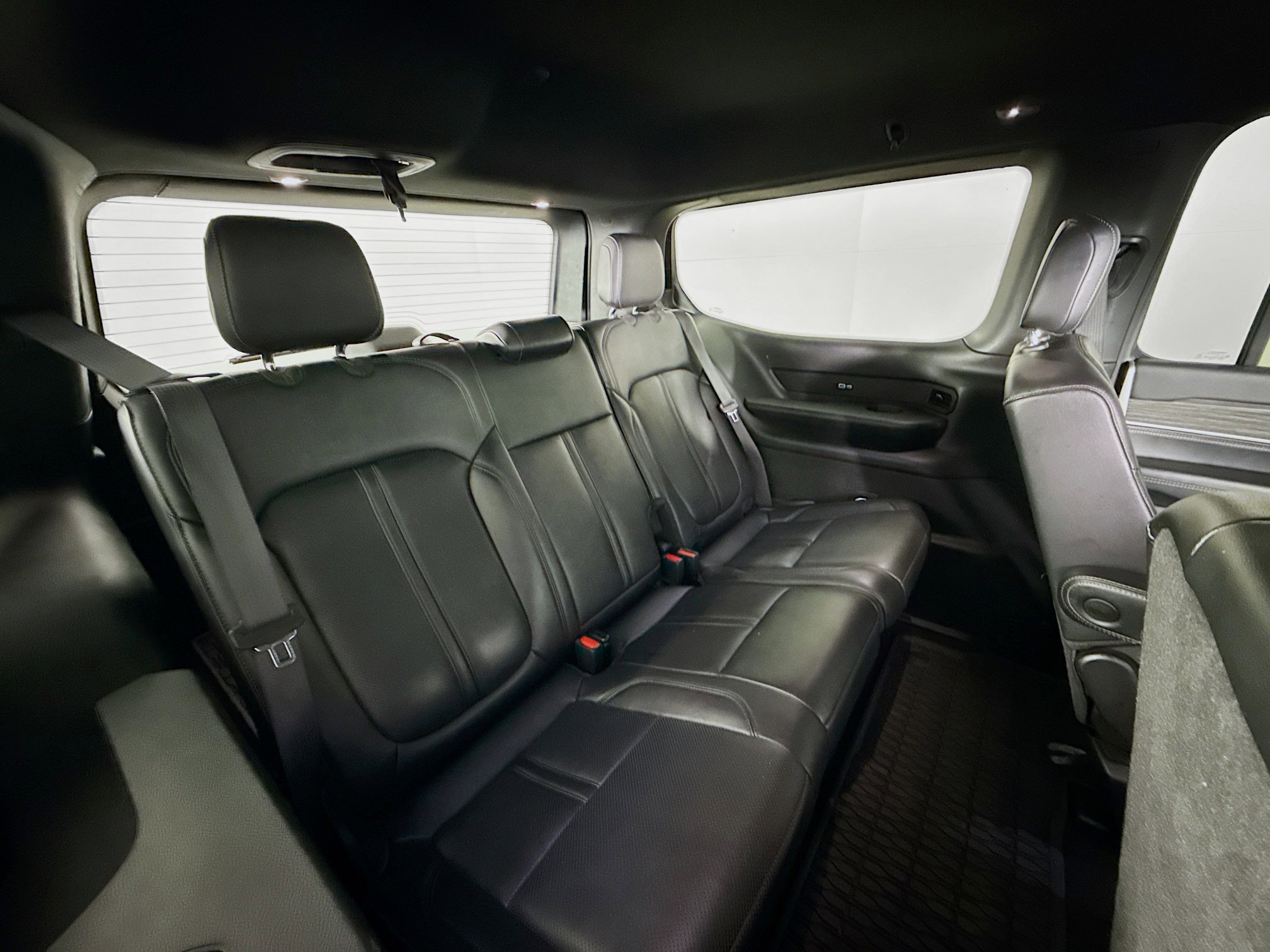 Used 2024 Jeep Wagoneer Series II image 40