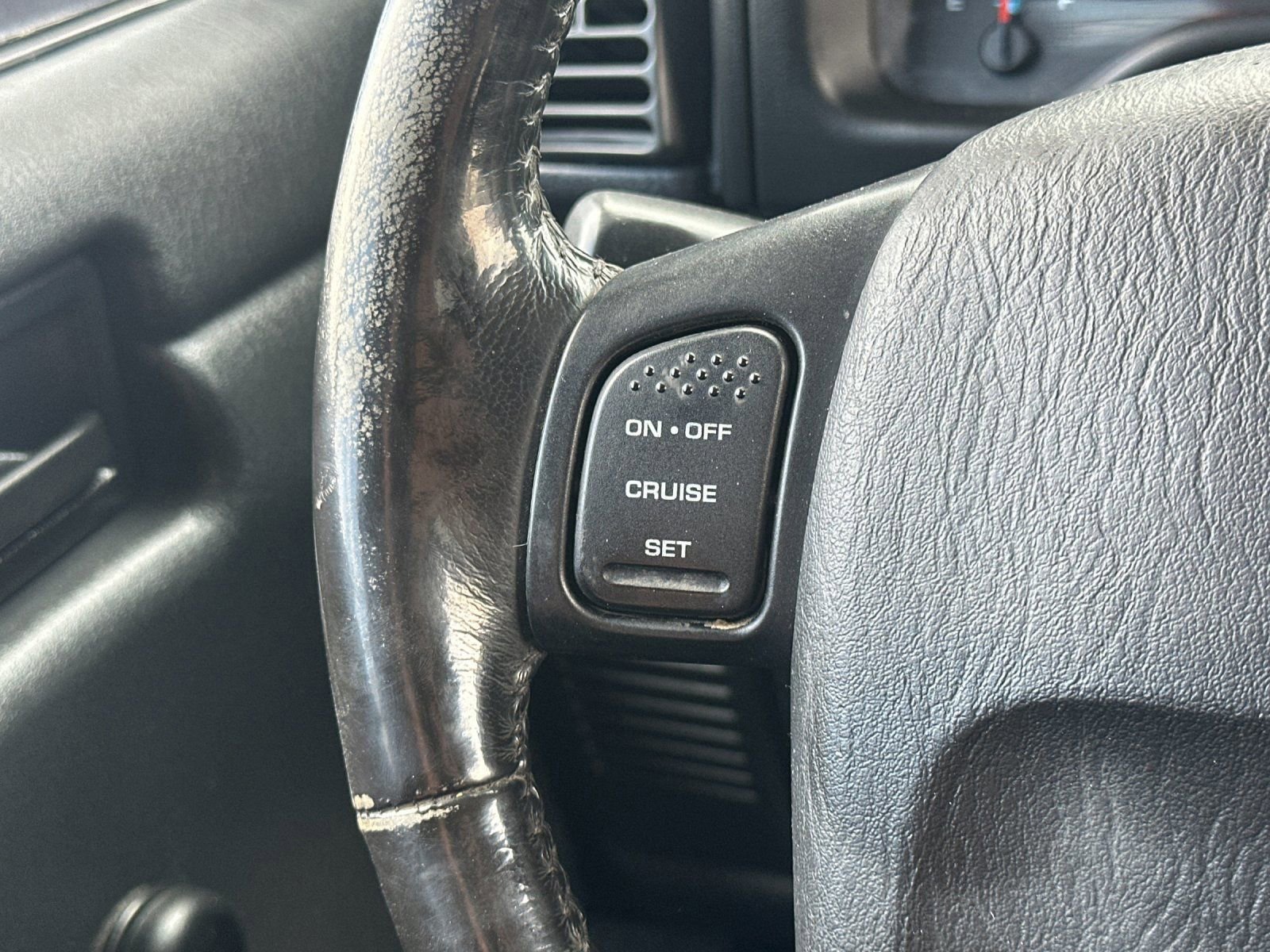 Used 2006 Jeep Wrangler X w/ Tire & Wheel Group (Ecco) AWD/4WD image 24