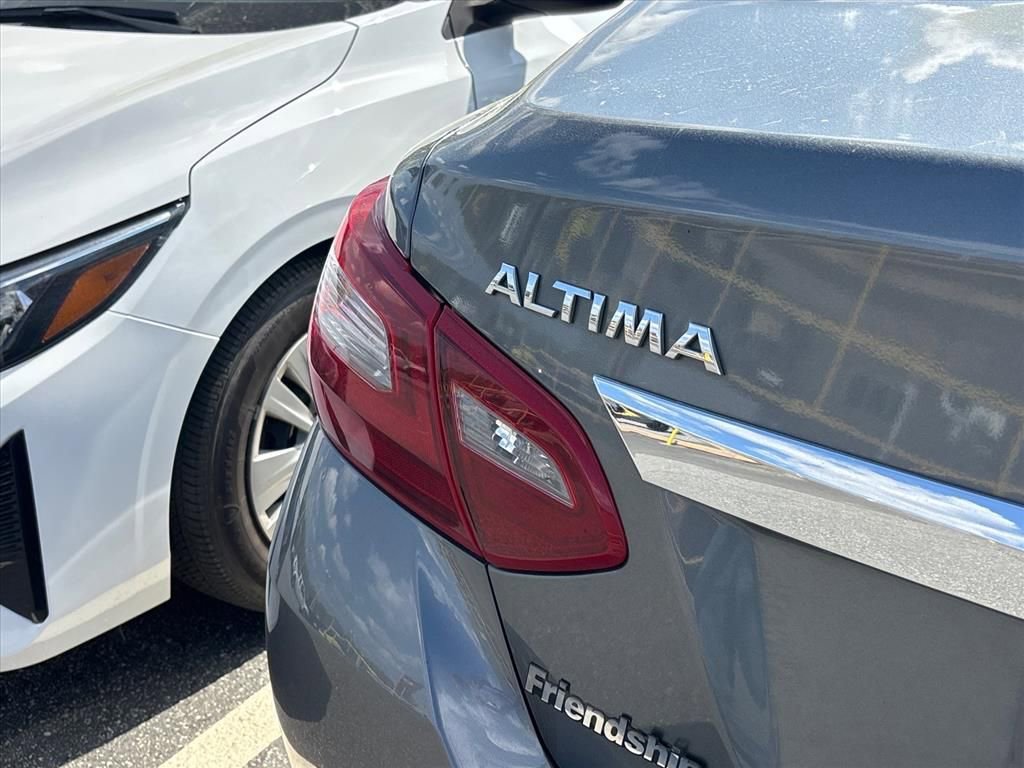 Used 2018 Nissan Altima 2.5 SV image 13