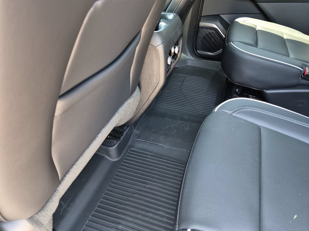 New 2026 Buick Enclave Avenir w/ Super Cruise Package FWD image 36