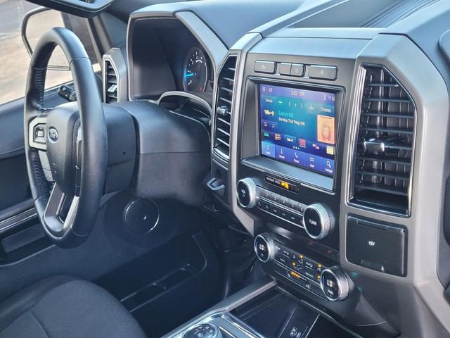 Used 2020 Ford Expedition XLT image 12