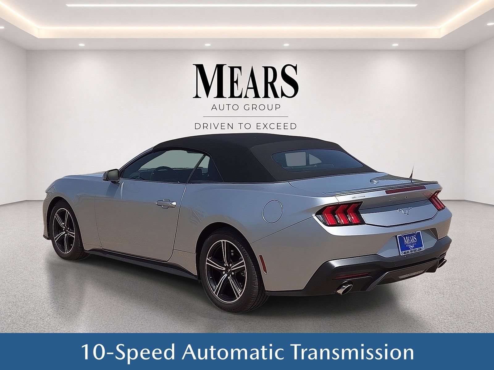 Used 2024 Ford Mustang Premium RWD image 4