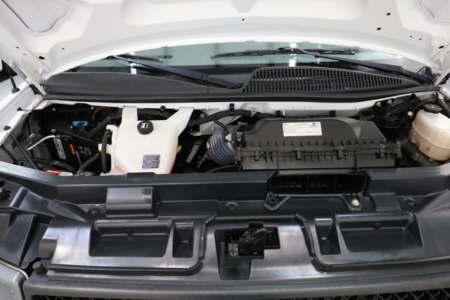 Used 2022 Chevrolet Express 3500 w/ Driver Convenience Package image 56