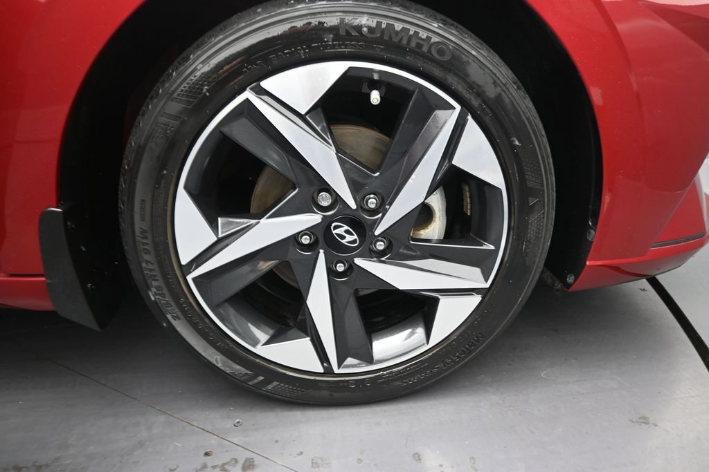 Used 2023 Hyundai Elantra SEL w/ Convenience Package FWD image 16