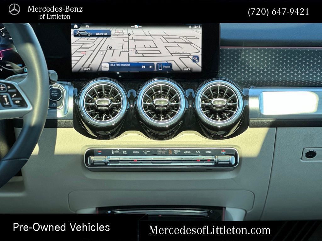 Certified 2025 Mercedes-Benz GLB 250 4MATIC image 21