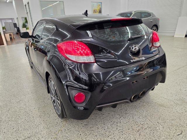 Used 2016 Hyundai Veloster Turbo FWD image 6