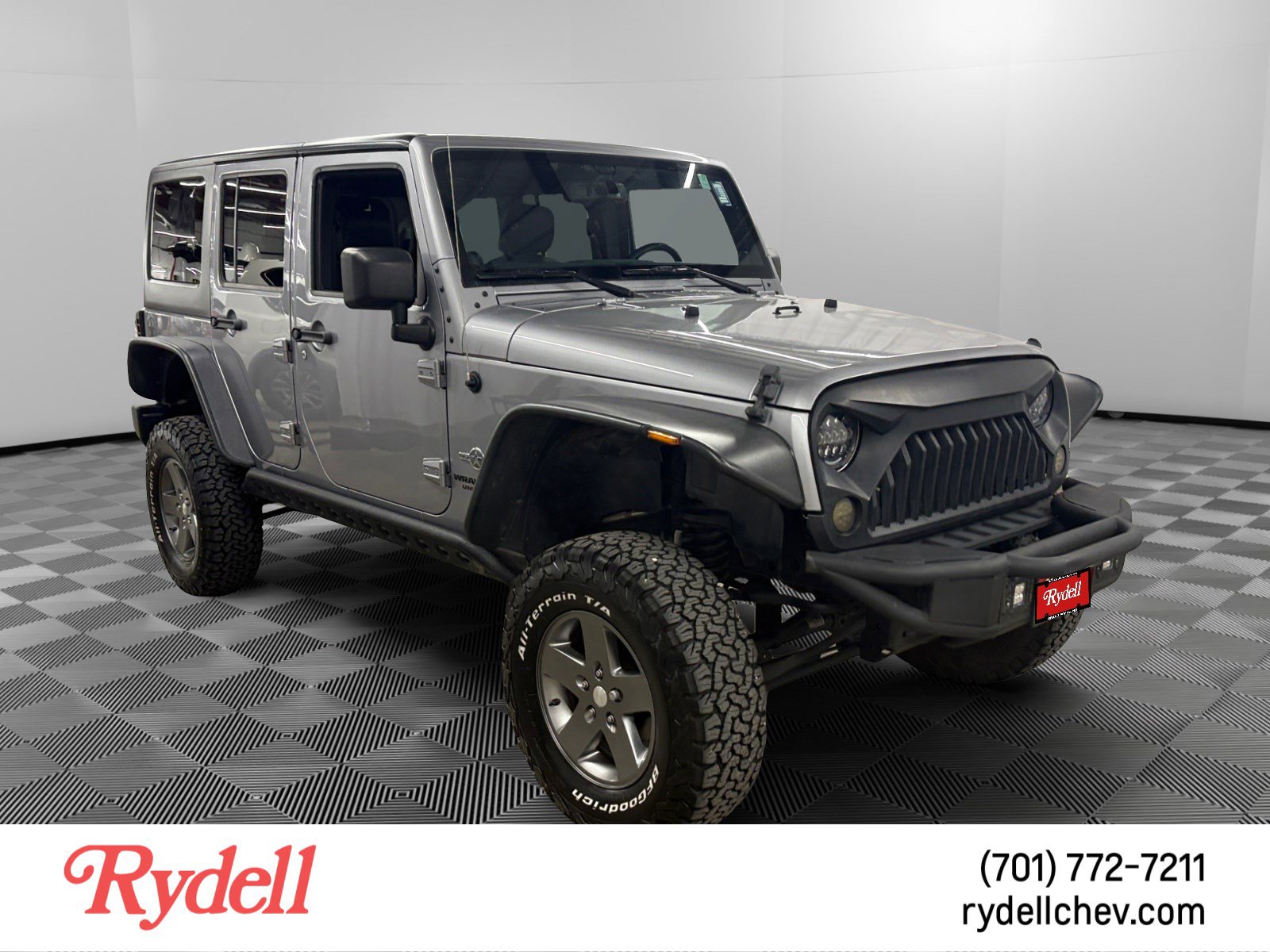 Used 2013 Jeep Wrangler Unlimited Sport AWD/4WD image 7