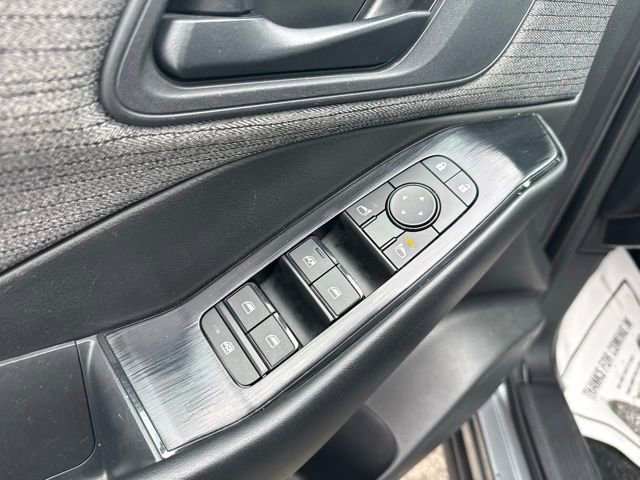 Used 2023 Nissan Rogue S image 18