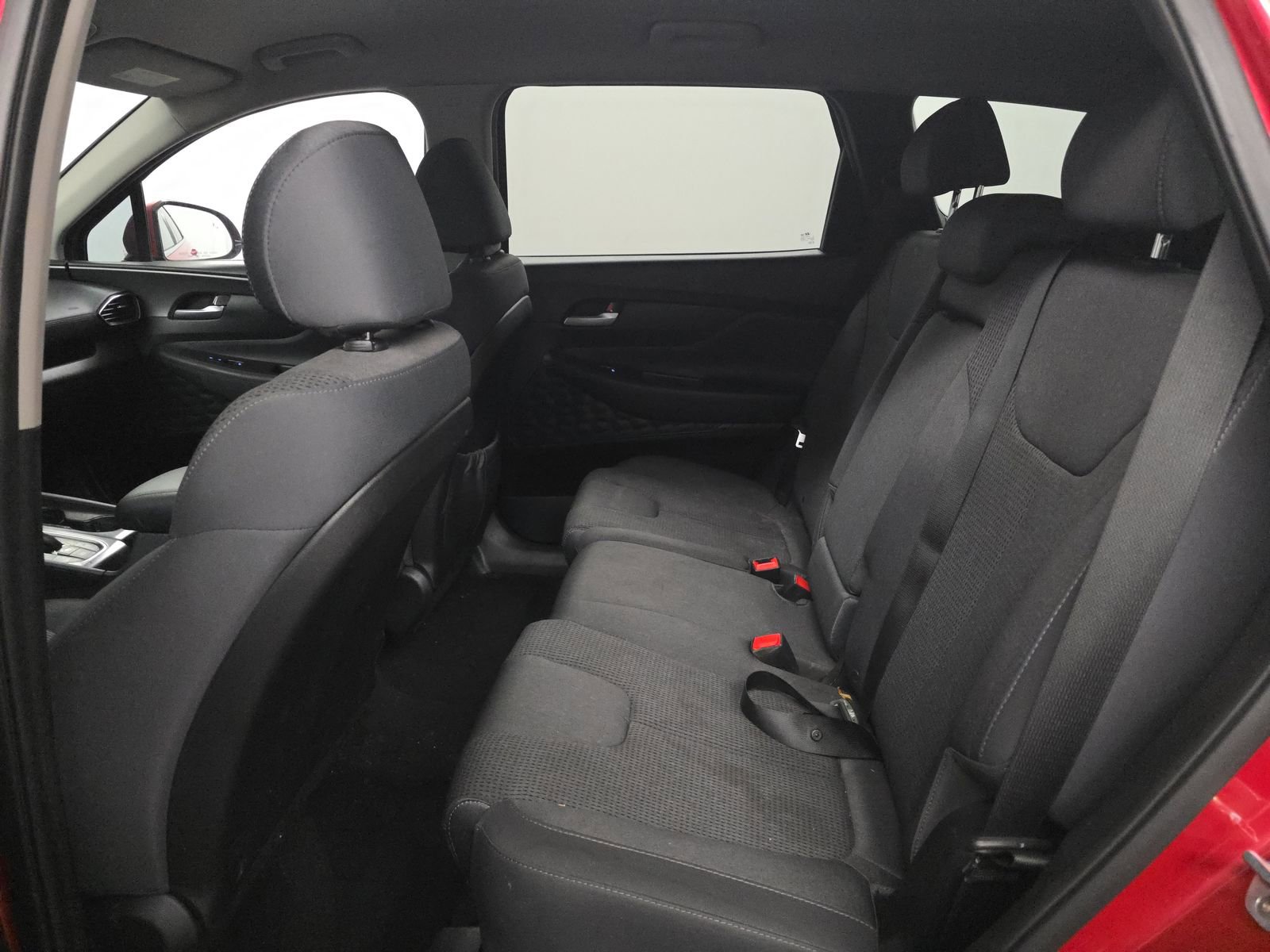 Used 2020 Hyundai Santa Fe SEL FWD image 18