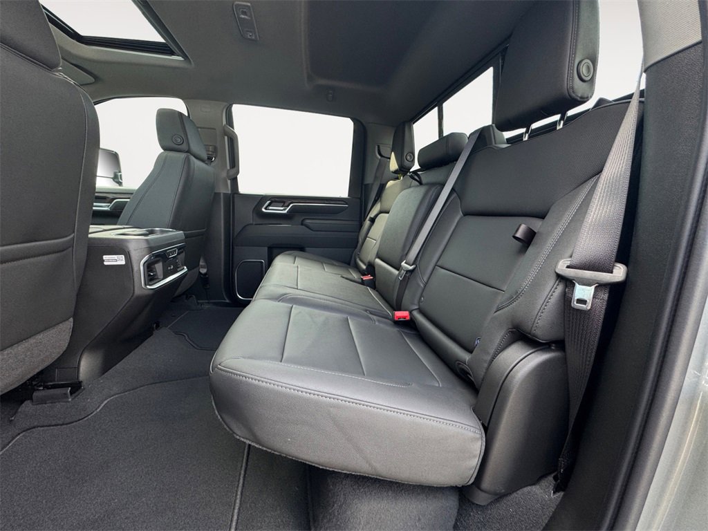New 2026 GMC Sierra 2500 SLT w/ SLT Convenience Package image 13