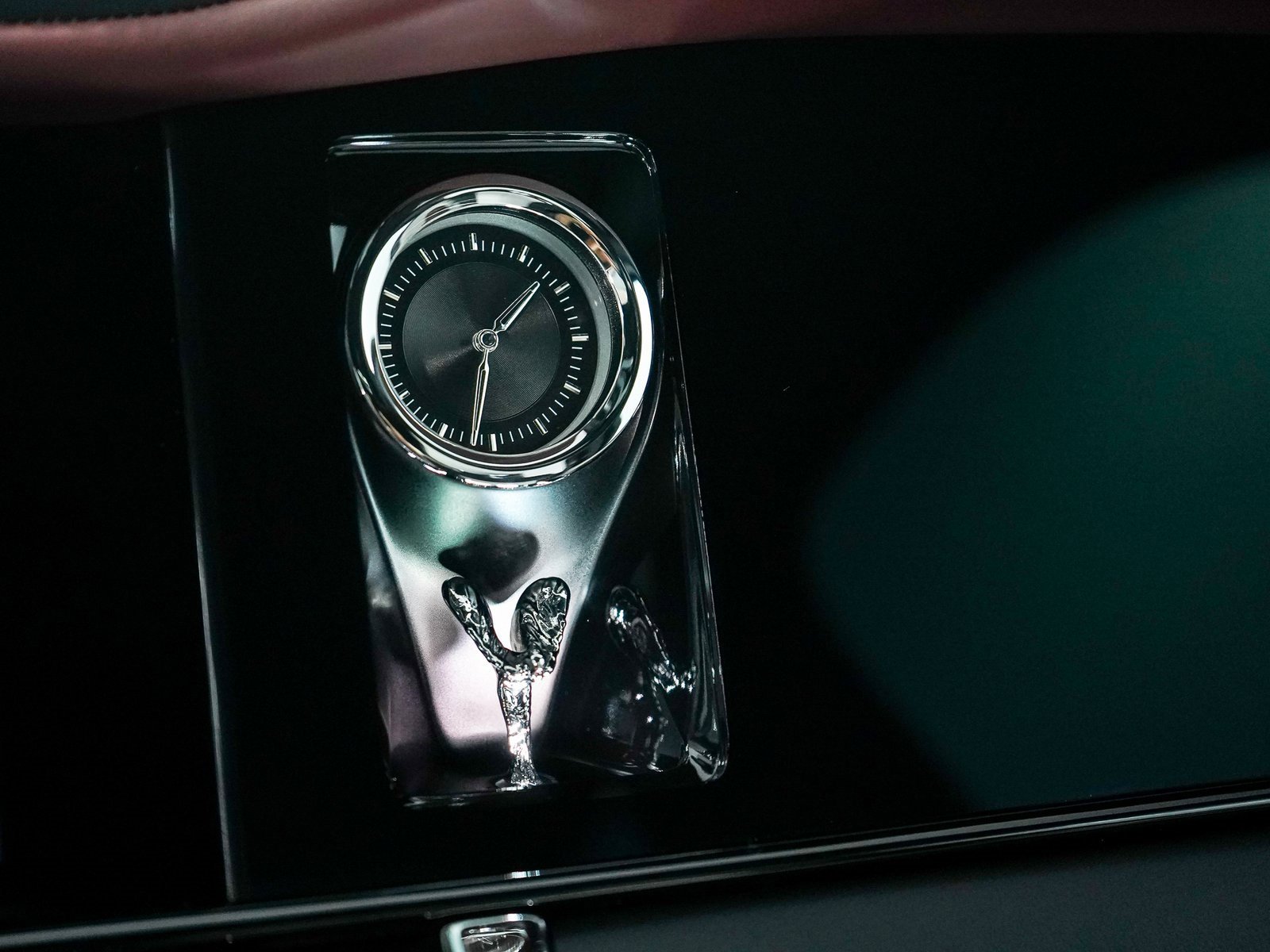 Certified 2025 Rolls-Royce Cullinan image 47