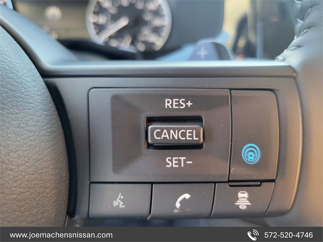 New 2025 Nissan Pathfinder SV image 33