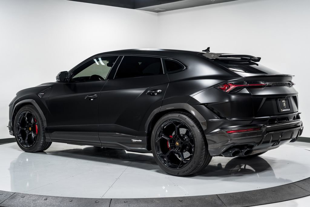 Used 2023 Lamborghini Urus Performante AWD/4WD image 5