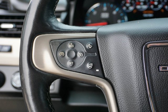 Used 2017 GMC Yukon Denali image 30