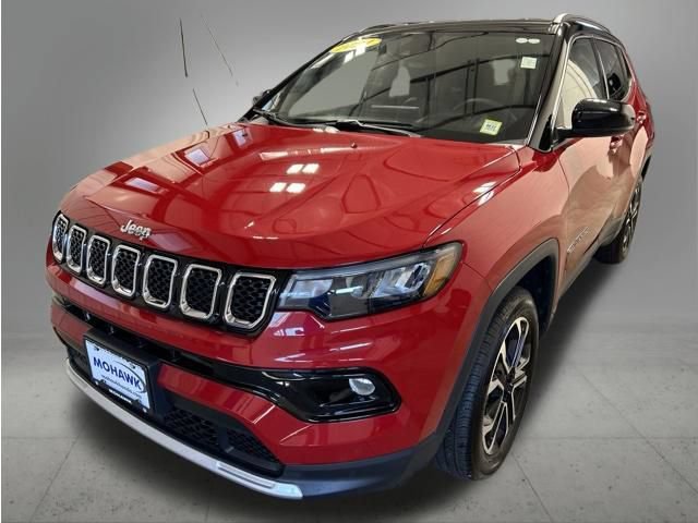 Used 2024 Jeep Compass Limited AWD/4WD image 1