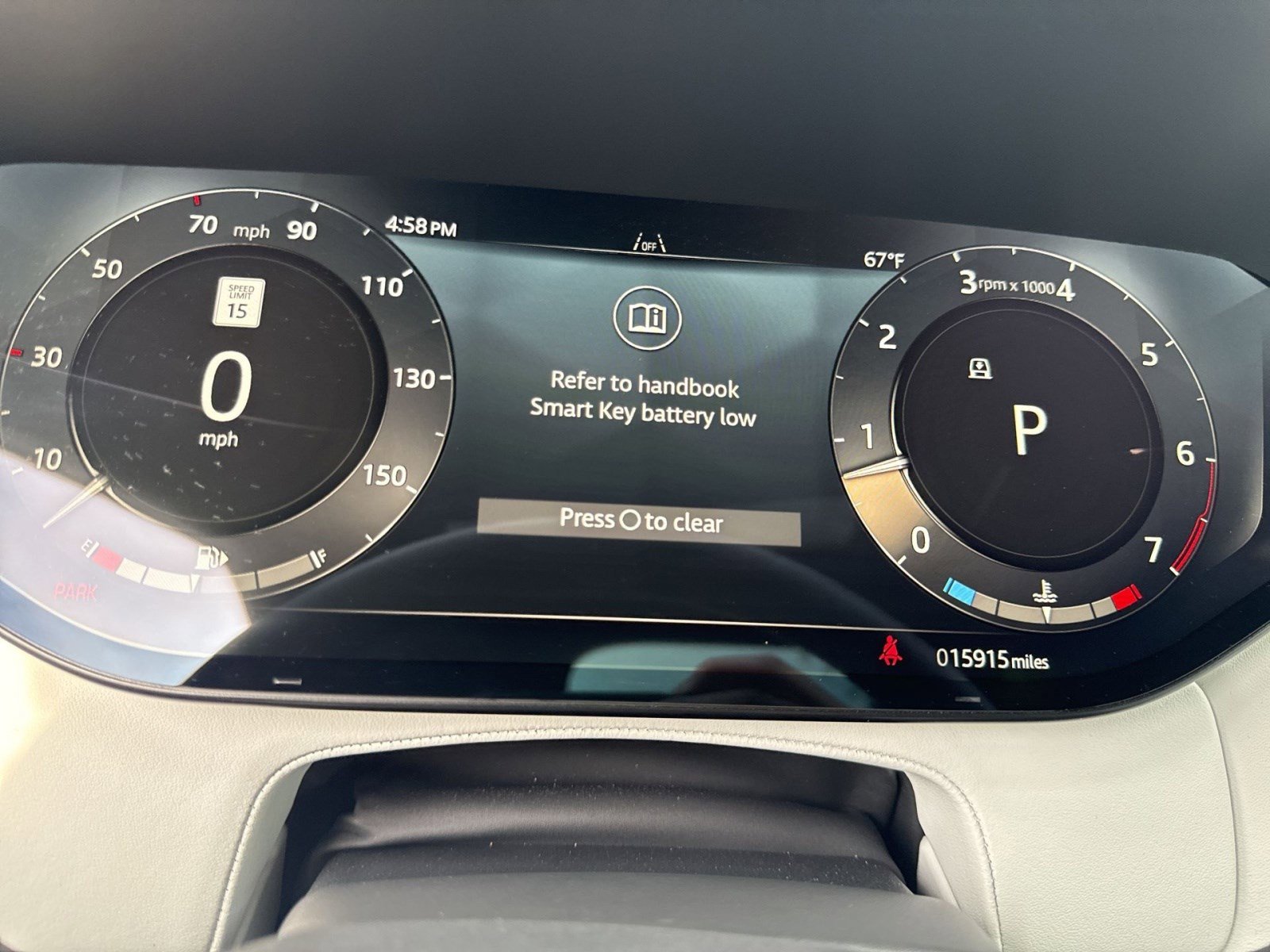 Used 2024 Land Rover Range Rover Sport SE AWD/4WD image 15