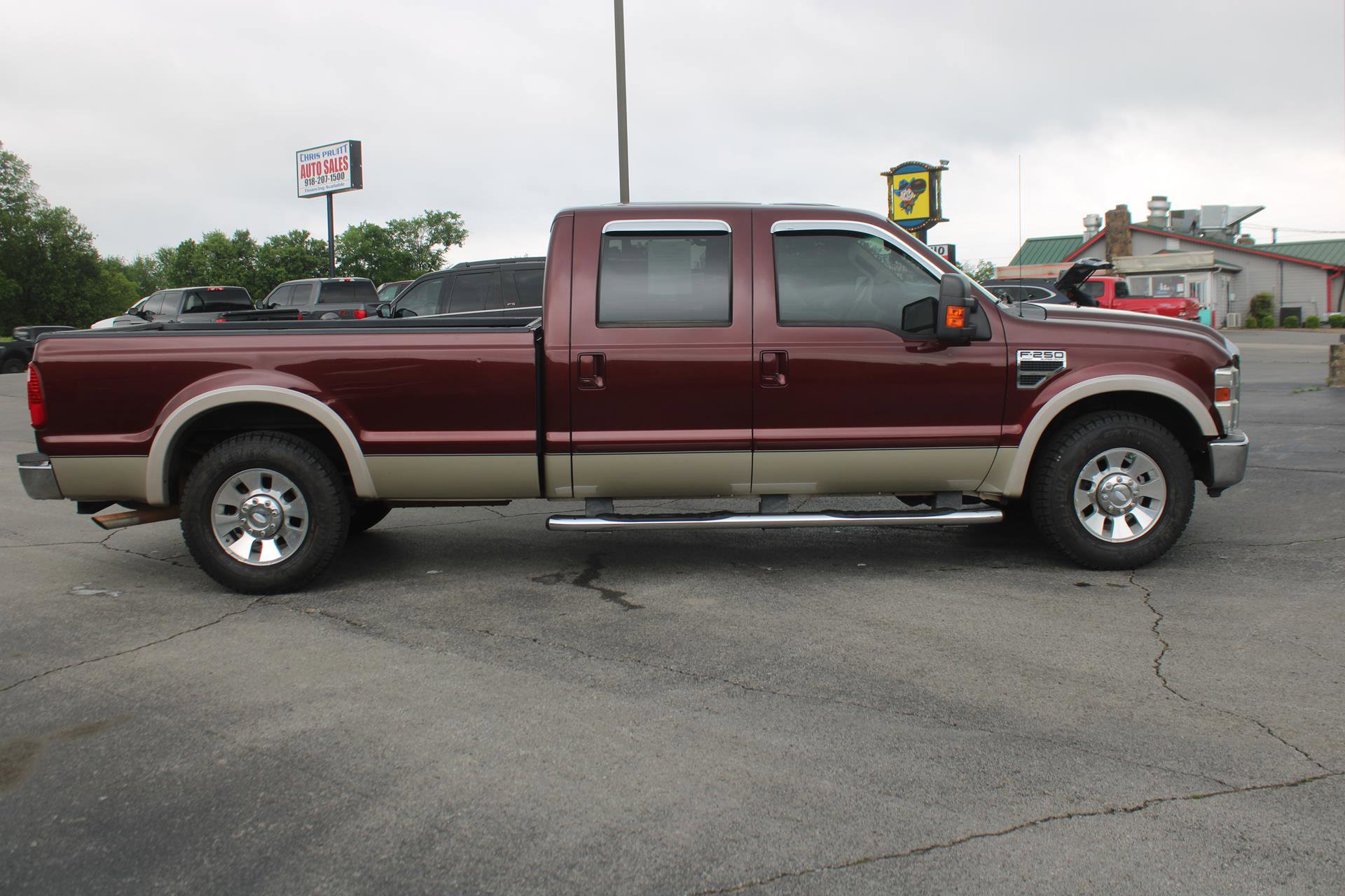 Used 2010 Ford F250 Lariat RWD image 8