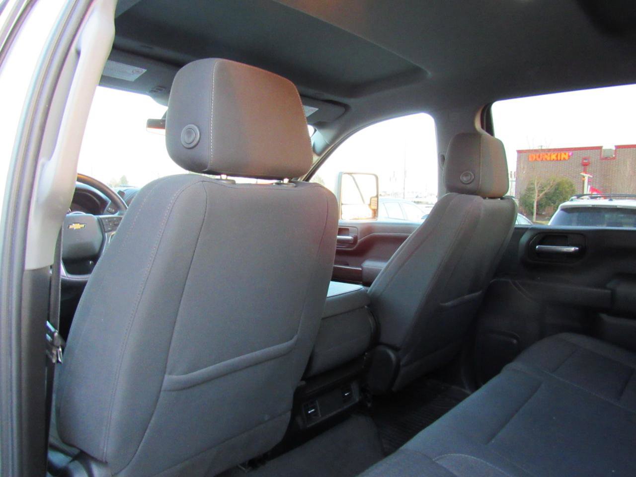 Used 2021 Chevrolet Silverado 2500 LT w/ Z71 Off-Road Package image 37