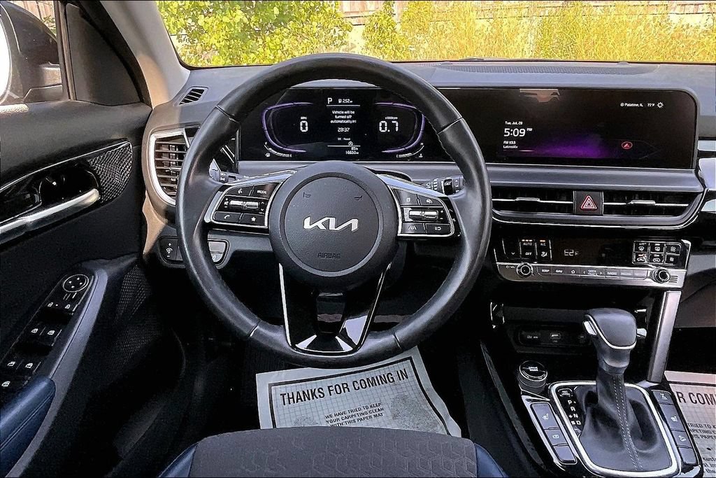 Used 2025 Kia Seltos S AWD/4WD image 5