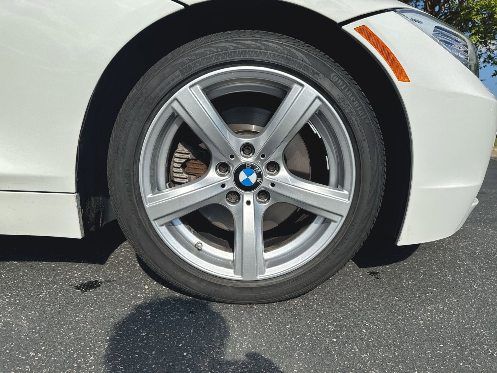 Used 2009 BMW Z4 sDrive30i RWD image 2