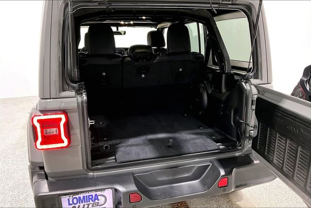 Used 2021 Jeep Wrangler Unlimited Sahara image 40