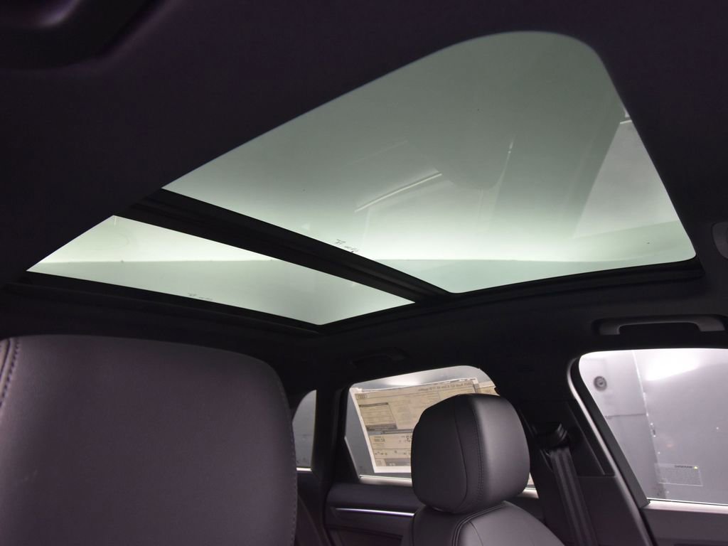 New 2025 Audi Q3 2.0T Premium image 15