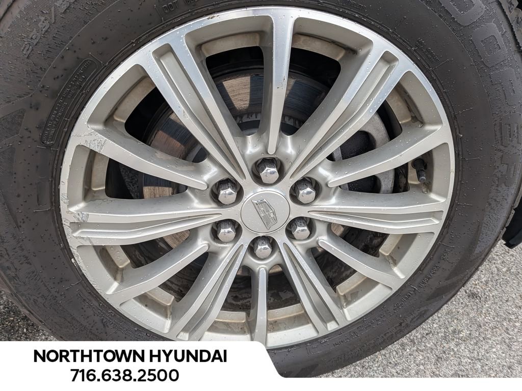 Used 2018 Cadillac XT5 Luxury w/ Driver Awareness Package AWD/4WD image 42