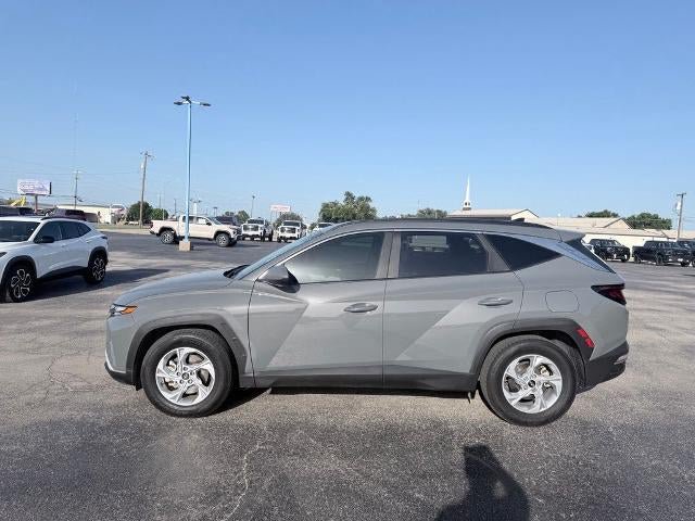 Used 2024 Hyundai Tucson SEL FWD image 2
