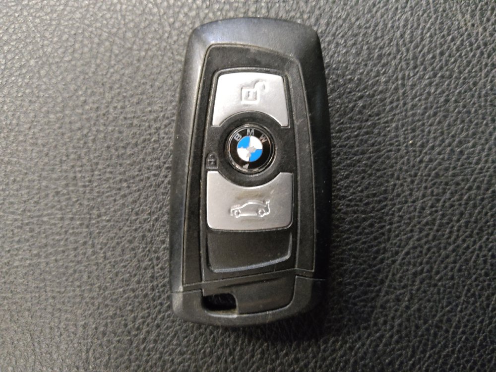 Used 2015 BMW 320i xDrive Sedan AWD/4WD image 32