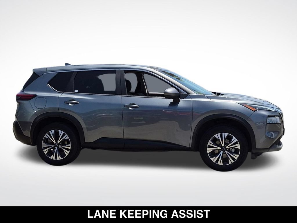 Used 2023 Nissan Rogue SV FWD image 6