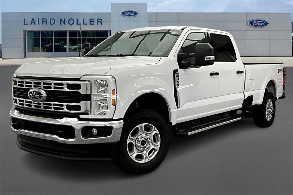 New 2026 Ford F350 XLT image 1