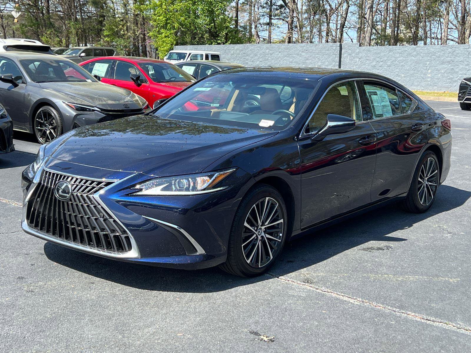 Certified 2025 Lexus ES 350 w/ Premium Package image 2