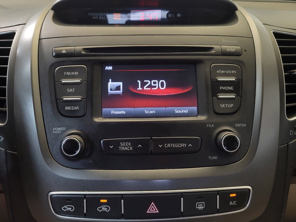 Used 2015 Kia Sorento LX FWD image 25