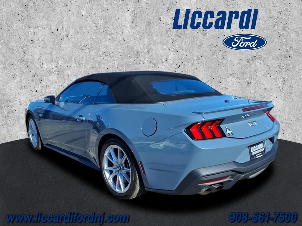 Certified 2025 Ford Mustang GT Premium image 4