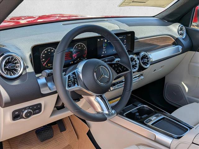 New 2026 Mercedes-Benz GLB 250 4MATIC video 3
