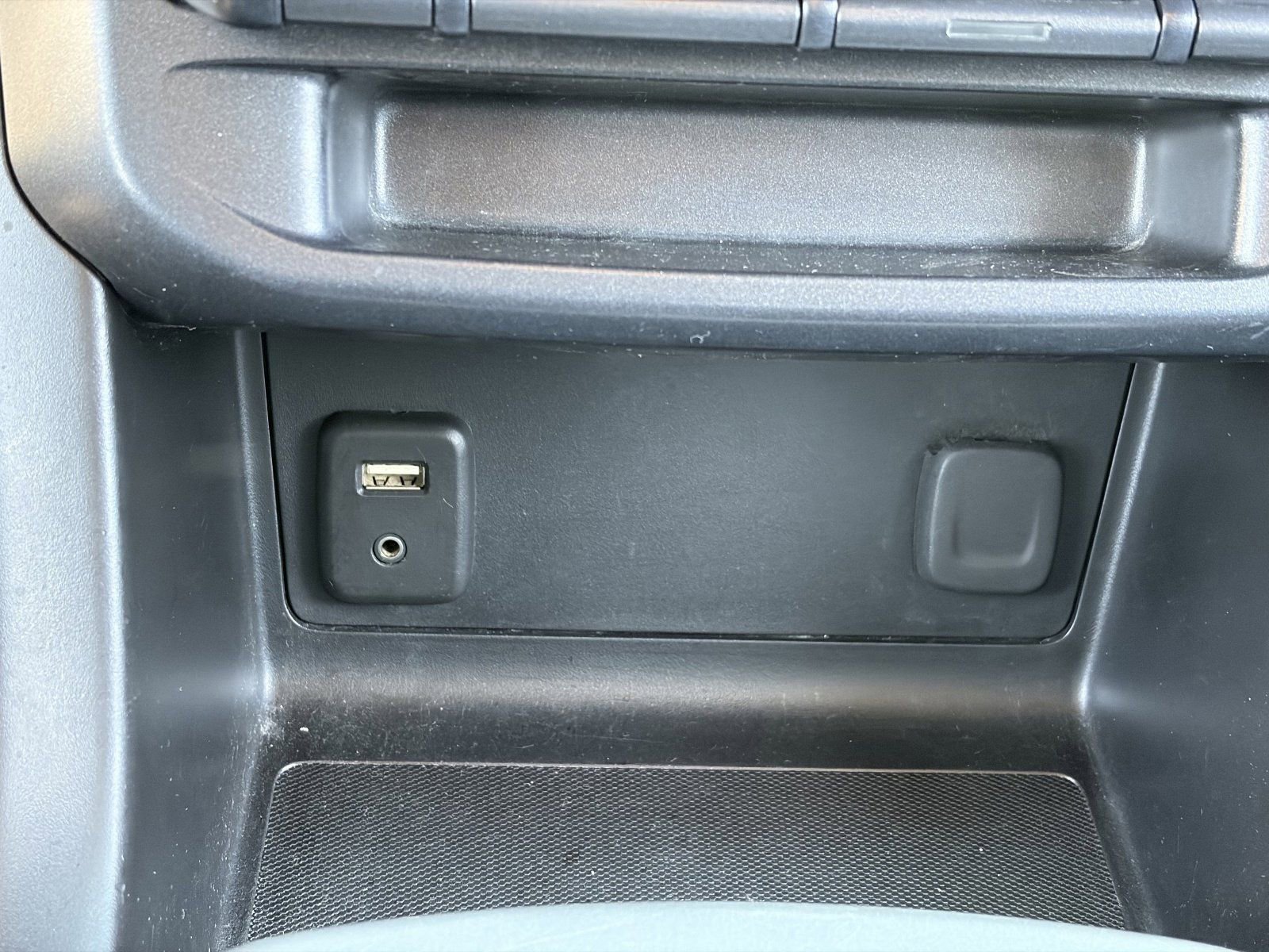 Used 2018 Chevrolet Colorado LT w/ LT Convenience Package AWD/4WD image 30