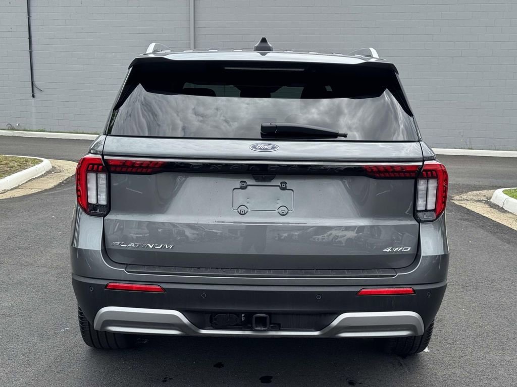 Used 2026 Ford Explorer Platinum w/ LUX Leather Package AWD/4WD image 23