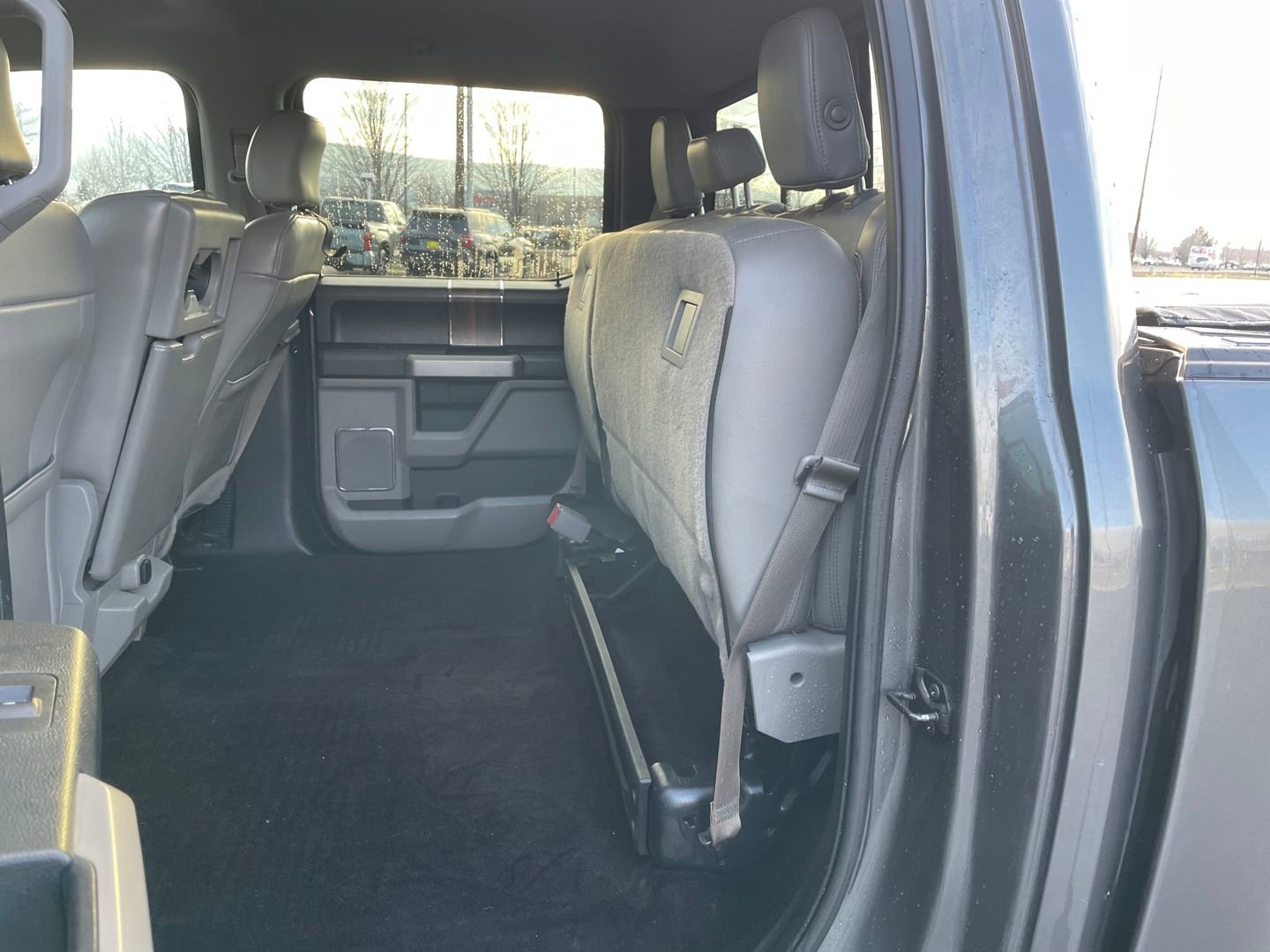 Used 2015 Ford F150 Lariat w/ Equipment Group 501A Mid image 11