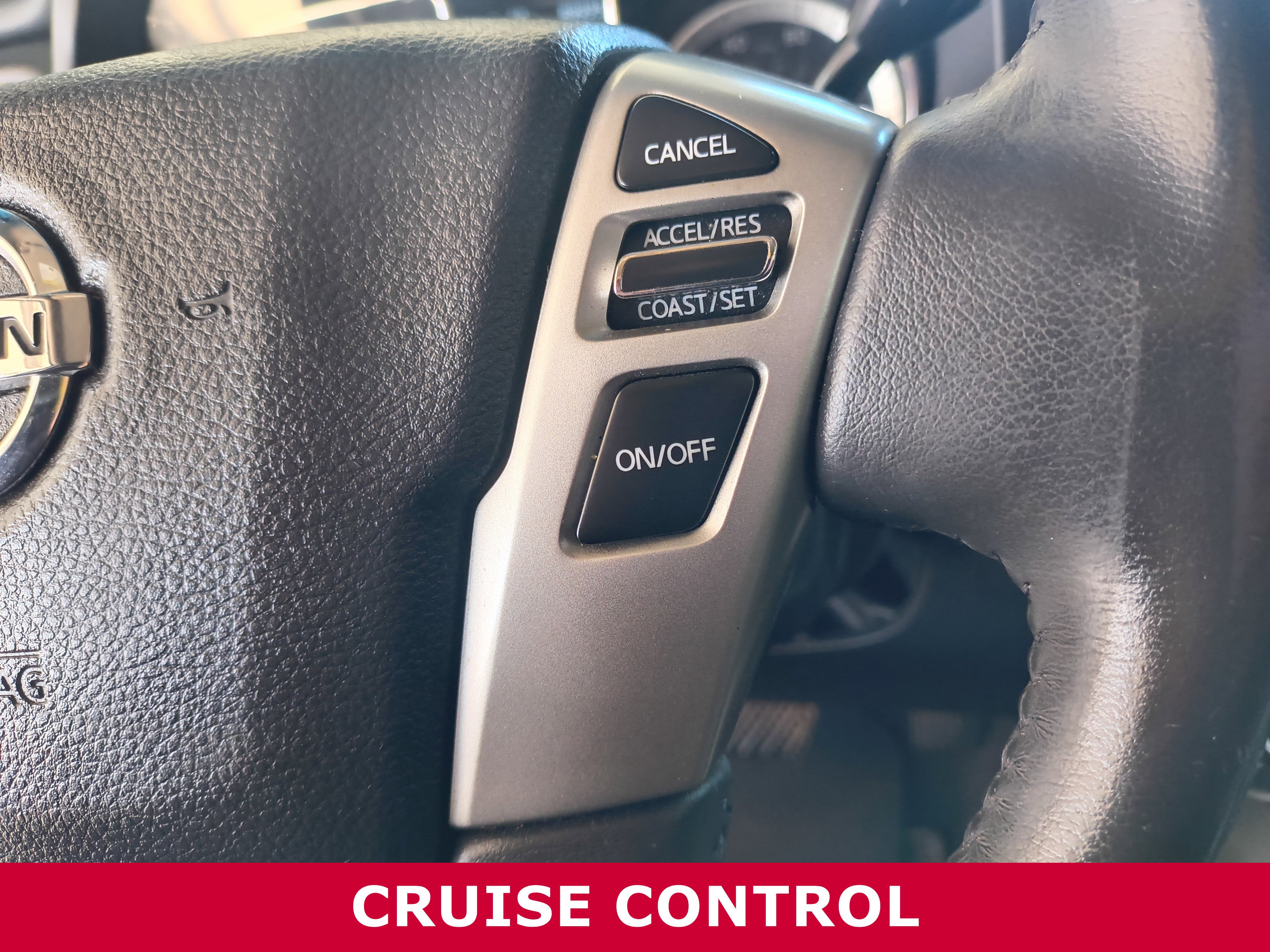 Used 2017 Nissan Titan SL image 16