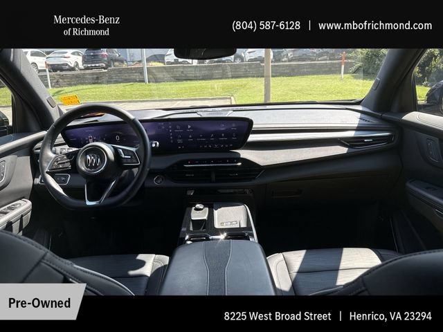 Used 2025 Buick Enclave Sport Touring w/ Power Package FWD image 17