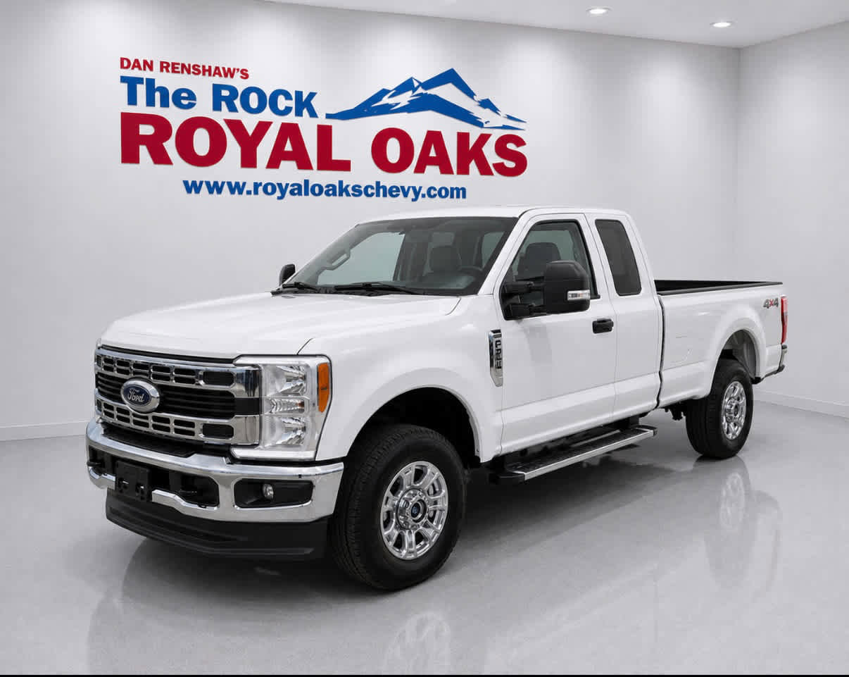 Used 2024 Ford F250 XLT w/ FX4 Off-Road Package AWD/4WD video 1