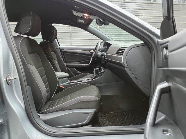 Used 2023 Volkswagen Jetta Sport FWD image 15