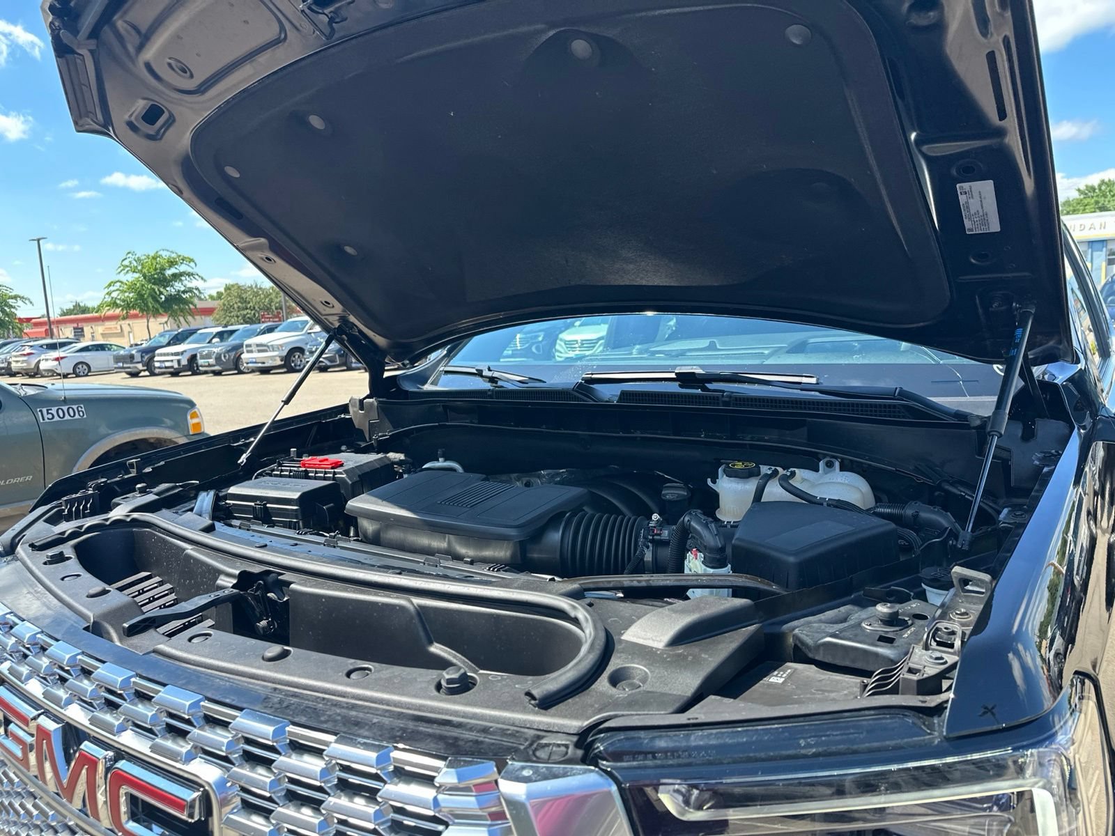 Used 2023 GMC Yukon Denali AWD/4WD image 49