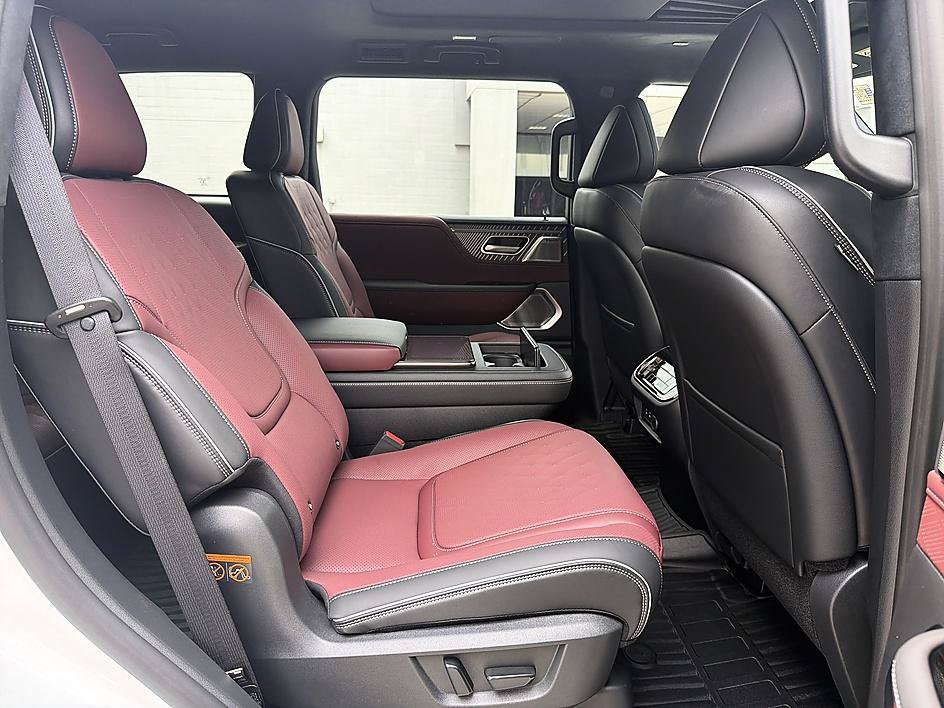 New 2026 INFINITI QX80 Autograph AWD/4WD image 22