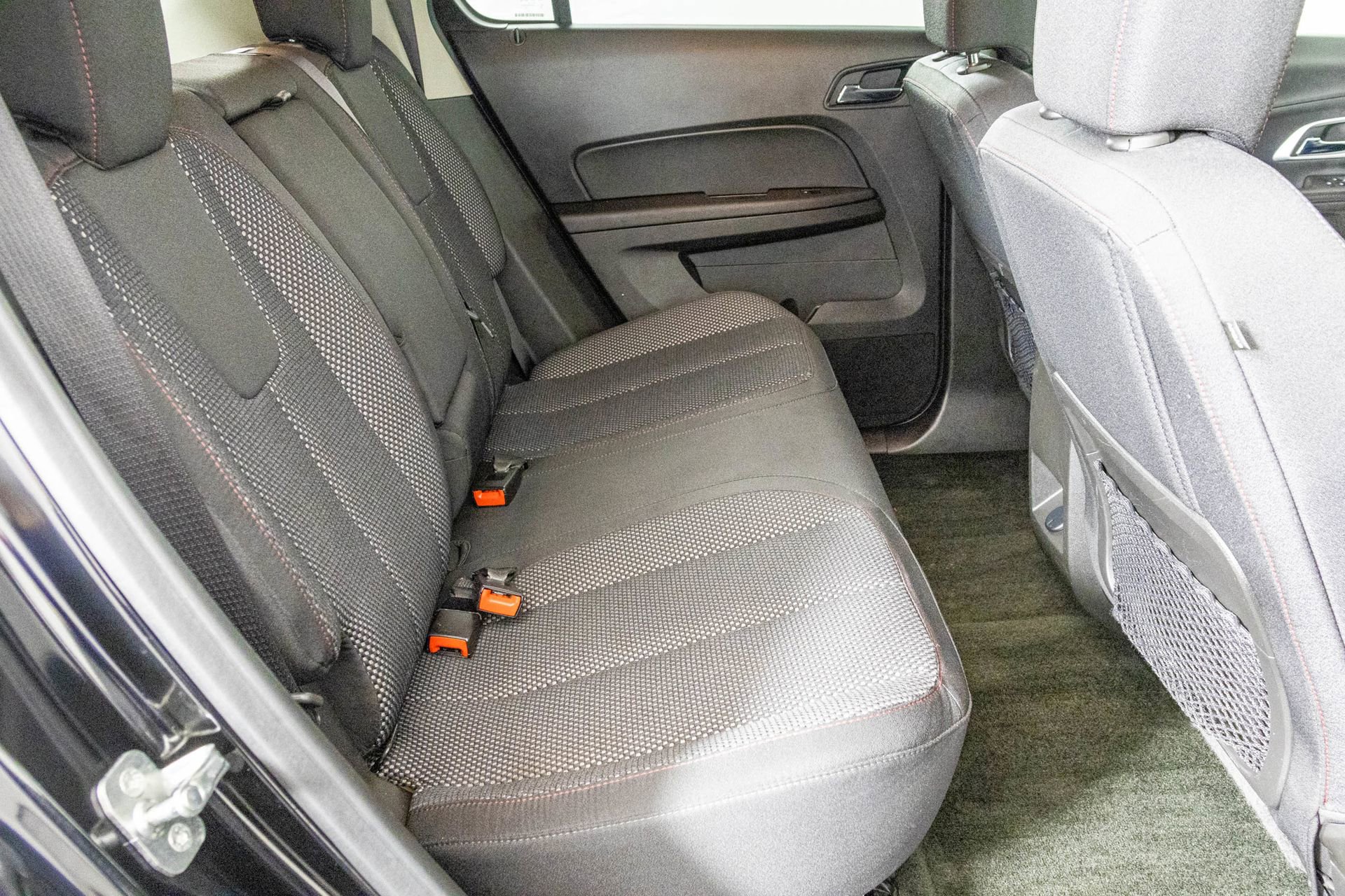 Used 2017 Chevrolet Equinox LT w/ Convenience Package image 38