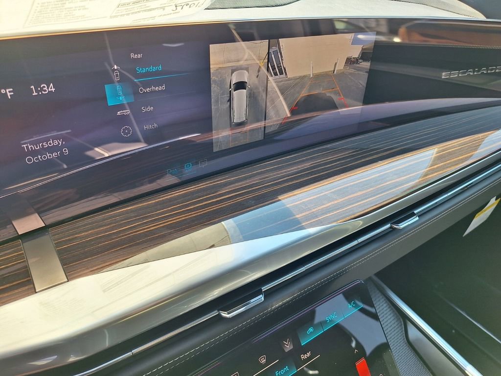 New 2026 Cadillac Escalade Luxury image 16