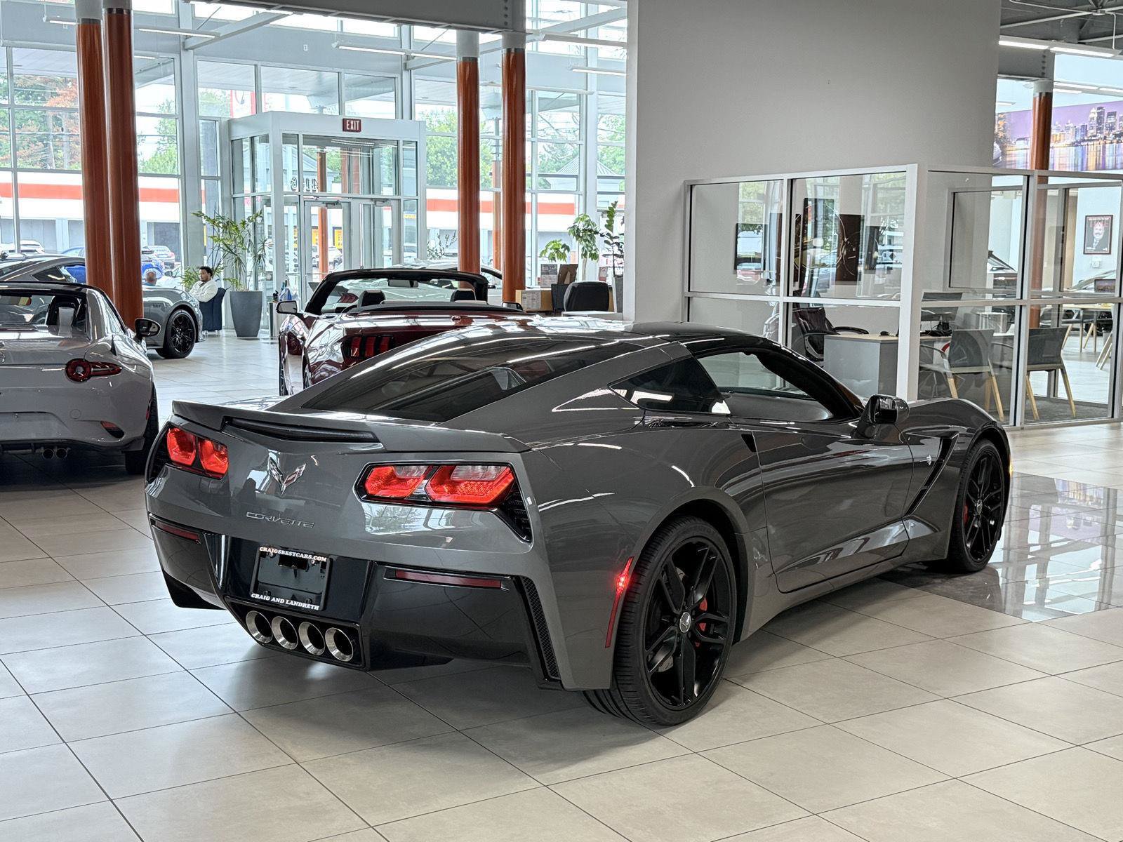 Used 2015 Chevrolet Corvette Stingray Coupe w/ 3LT Preferred Equipment Group RWD image 4