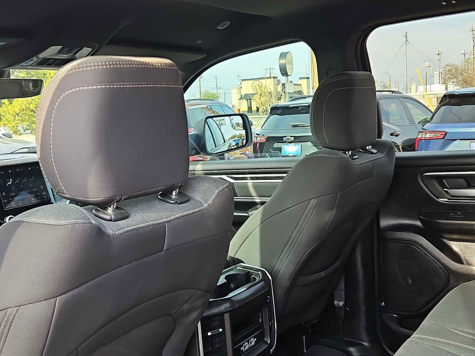 Used 2022 RAM 1500 Big Horn AWD/4WD image 16