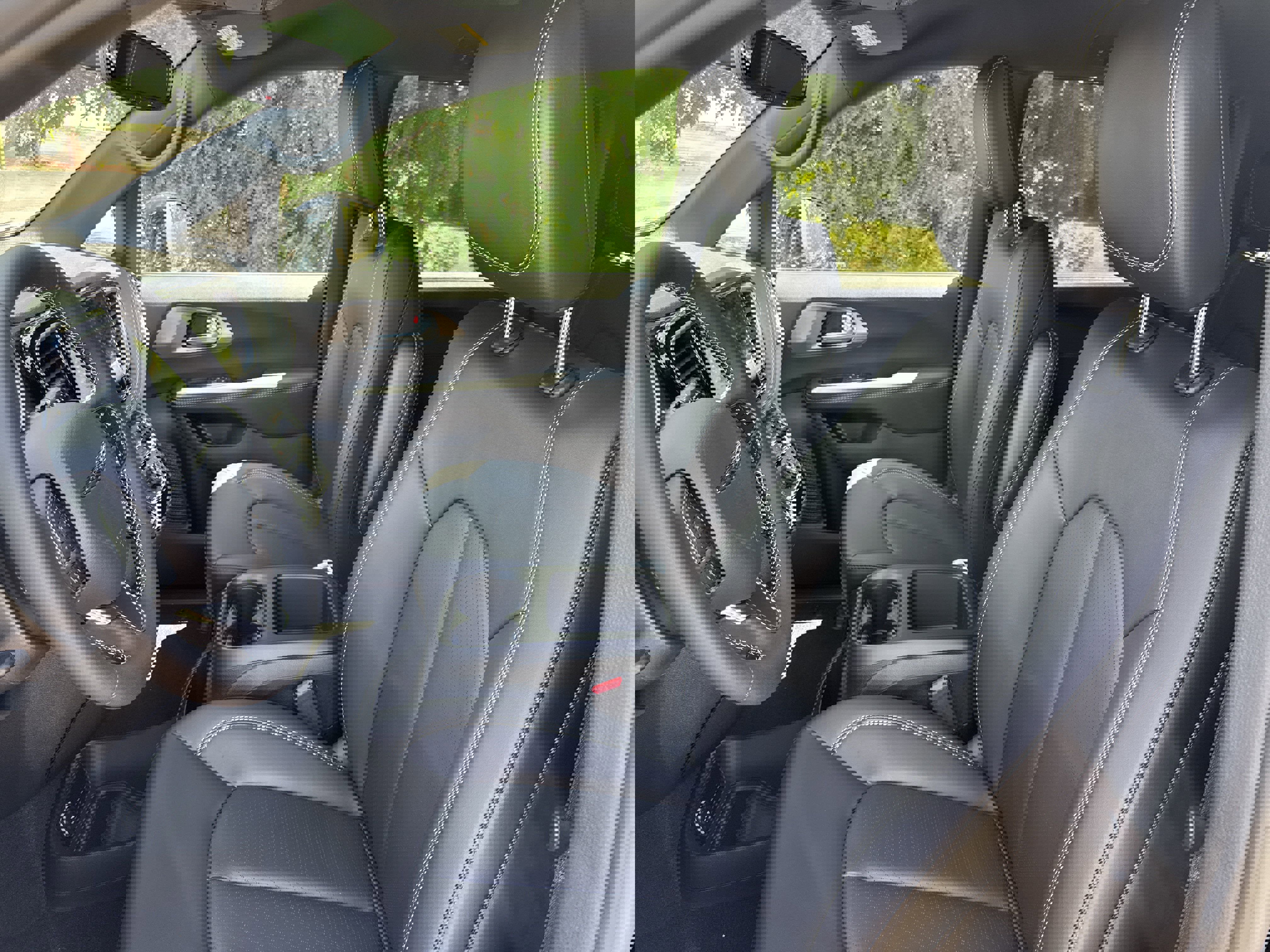 New 2026 Chrysler Pacifica Select image 10